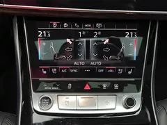 2021 Audi Q7 55 TFSI quattro S line Sport, чёрный — фото 11