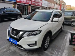 2020 Nissan X-Trail 2.0L XL ITS CVT 2WD Smart Connect Comfort, белый — фото 1