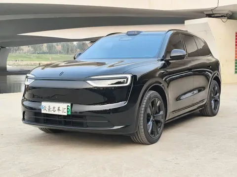 2026 Aito M7 EREV Ultra 4WD 5-seat 192-line Lidar
