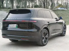 2026 Aito M7 EREV Ultra 4WD 5-seat 192-line Lidar, чёрный — фото 16