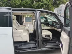 2025 Li Auto MEGA Home, белый — фото 11