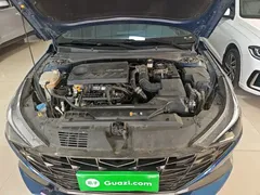 2021 Hyundai Elantra 240TGDi DCT LUX Premium, синий — фото 20
