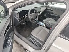 2025 Hongqi EH7 640 4WD — фото 15