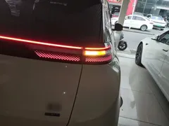 2025 BYD Seagull Smart Driving 305km Freedom, белый — фото 8