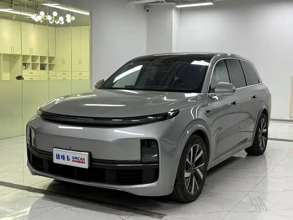 2023 Li Auto L8