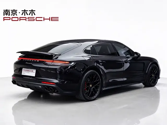 2022 Porsche Panamera Executive Long 2.9T