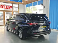 2021 Toyota Sienna 2.5L Hybrid Comfort, чёрный — фото 16