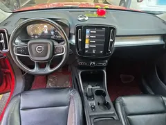 2021 Volvo XC40 4WD Fashion — фото 10