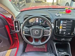 2021 Volvo XC40 4WD Fashion — фото 11