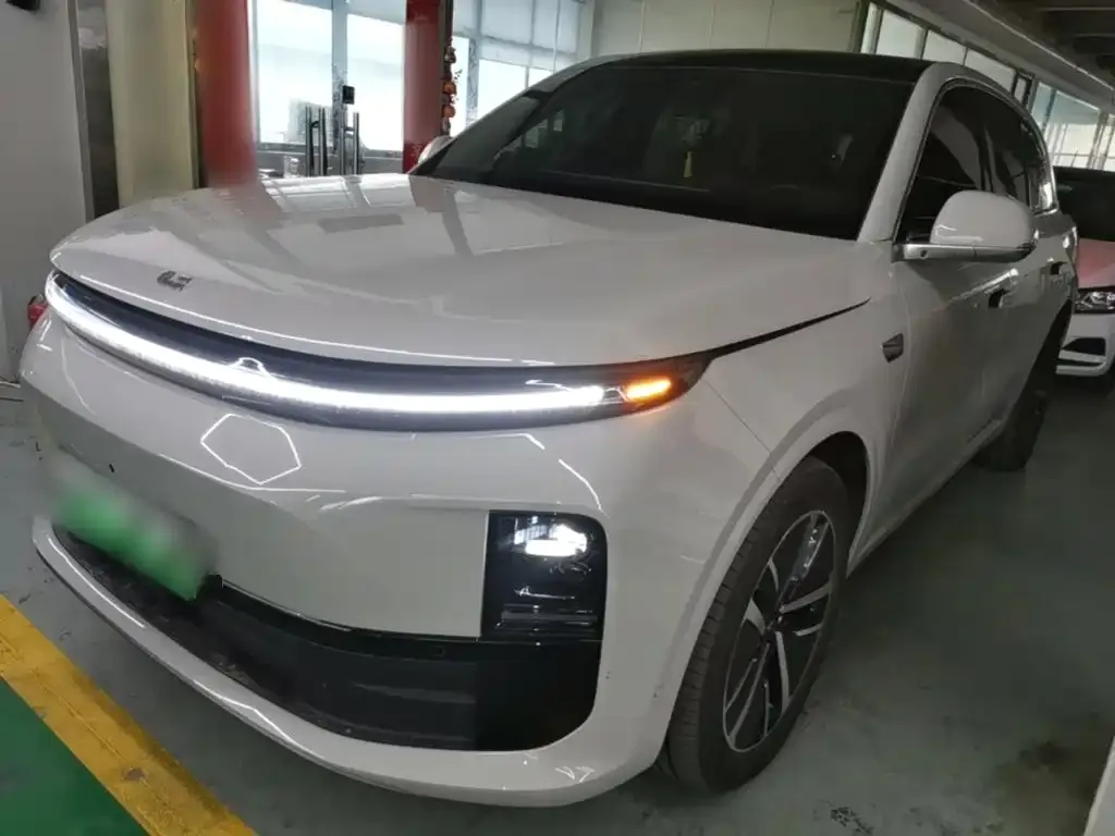 2024 Li Auto L6