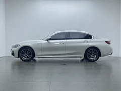 2022 BMW 3 Series 325Li M Sport Package, белый — фото 8