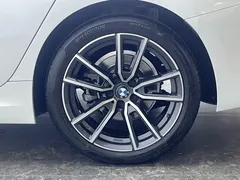2022 BMW 3 Series 325Li M Sport Package, белый — фото 10