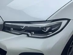 2022 BMW 3 Series 325Li M Sport Package, белый — фото 11