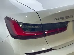 2022 BMW 3 Series 325Li M Sport Package, белый — фото 12