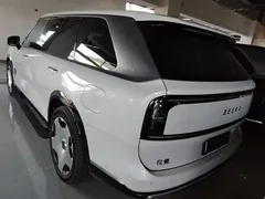 2025 Zeekr 9X Ultra 70kWh 6-seat, белый — фото 5