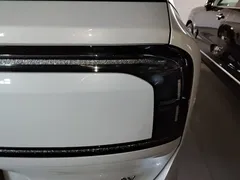 2025 Zeekr 9X Ultra 70kWh 6-seat, белый — фото 8