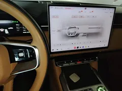 2025 Zeekr 9X Ultra 70kWh 6-seat, белый — фото 13