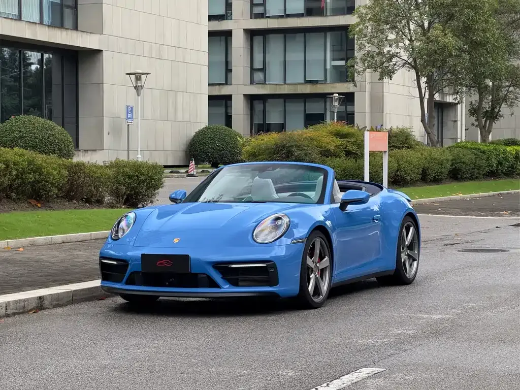 2023 Porsche 911 Carrera 4S Cabriolet 3.0T