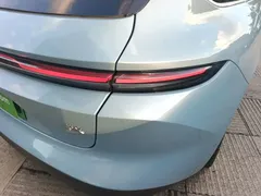 2024 Nio ET5T 75kWh Touring, синий — фото 8