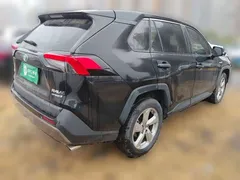 2022 Toyota RAV4 Hybrid 2.5L E-CVT 2WD Elite, чёрный — фото 4