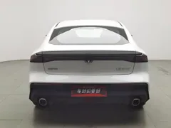 2023 Changan UNI-V 1.5T Premium, белый — фото 4