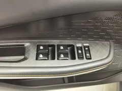 2023 Changan UNI-V 1.5T Premium, белый — фото 9
