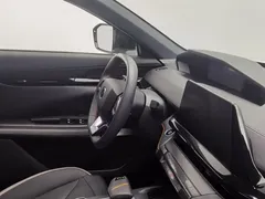 2023 Changan UNI-V 1.5T Premium, белый — фото 22