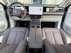 2024 Leapmotor C11 EREV 300 Premium, синий — фото 5
