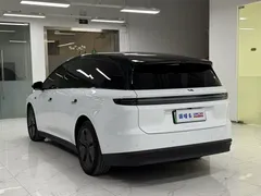 2025 Li Auto i8 Standard, белый — фото 4