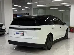 2025 Li Auto i8 Standard, белый — фото 6