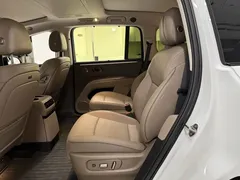 2025 Li Auto i8 Standard, белый — фото 14