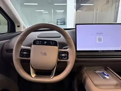 2025 Li Auto i8 Standard, белый — фото 18