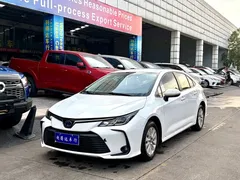 2022 Toyota Corolla 1.8L Hybrid E-CVT, белый — фото 1