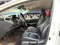 2022 Toyota Corolla 1.8L Hybrid E-CVT, белый — фото 6