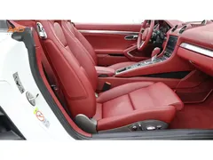 2022 Porsche 718 Boxster 2.0T, белый — фото 8