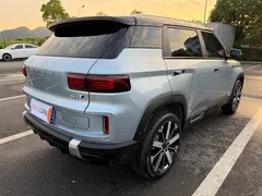 2023 Geely ICON 1.5TD, синий — фото 13
