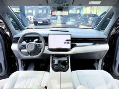 2024 Zeekr 009 6-Seat Executive 4WD 108kWh, чёрный — фото 11