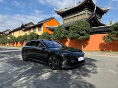 2024 Nio ET5T 75kWh Touring, чёрный — фото 3
