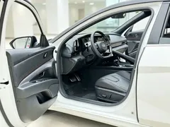 2022 Hyundai Elantra 240TGDi DCT TOP Flagship, белый — фото 10