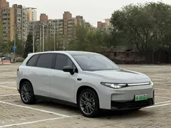 2024 Leapmotor C10 210 Smart — фото 3