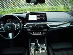 2021 BMW 6 Series GT 630i M Sport Package — фото 15