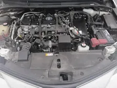 2021 Toyota Corolla Hybrid 1.8L E-CVT Elite, белый — фото 10