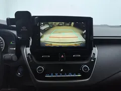 2021 Toyota Corolla Hybrid 1.8L E-CVT Elite, белый — фото 13