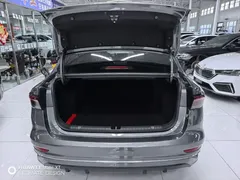 2023 Geely Emgrand 4th Gen Champion 1.5L CVT Flagship — фото 7