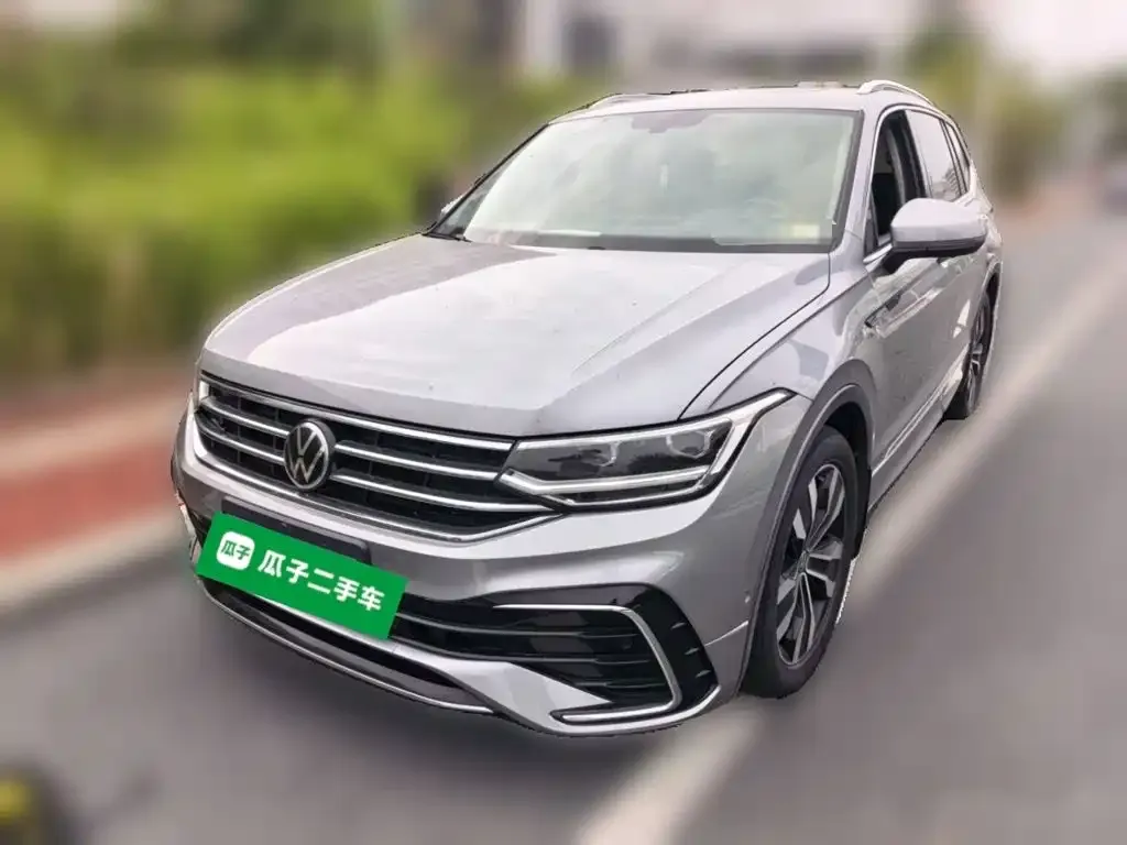 2022 Volkswagen Tiguan L 330TSI AT 2WD R-Line