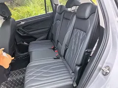 2022 Volkswagen Tiguan L 330TSI AT 2WD R-Line — фото 13