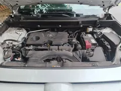 2021 Toyota RAV4 2.0L CVT 4WD Fashion, белый — фото 16