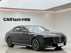 2023 BMW 7 Series 735Li M Sport Package, чёрный — фото 6