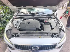 2021 Volvo S60 T4 Luxury, белый — фото 16