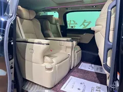 2023 Toyota Vellfire Hybrid 2.5L HV Ultimate, чёрный — фото 9